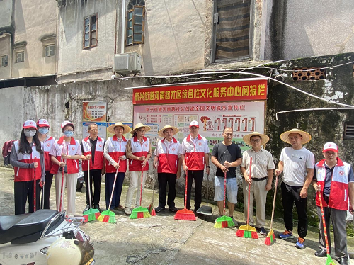 c72bbc900e837304b724b79acdac4aa2.png 揭陽(yáng)農(nóng)墾到河南路社區(qū)開展助力“兩清”攻堅(jiān)行動(dòng)2.png